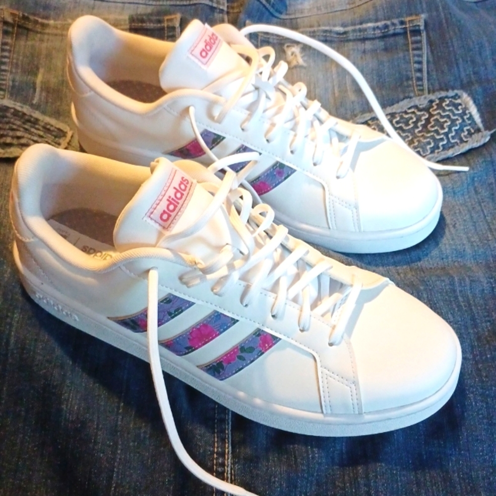 Adidas Wmns. Grand Court Sneakers Sz. 11 White/Glow Blue/Real Pink *NWOT*